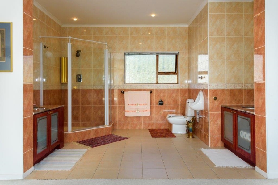 5 Bedroom Property for Sale in Bonnie Doone Eastern Cape